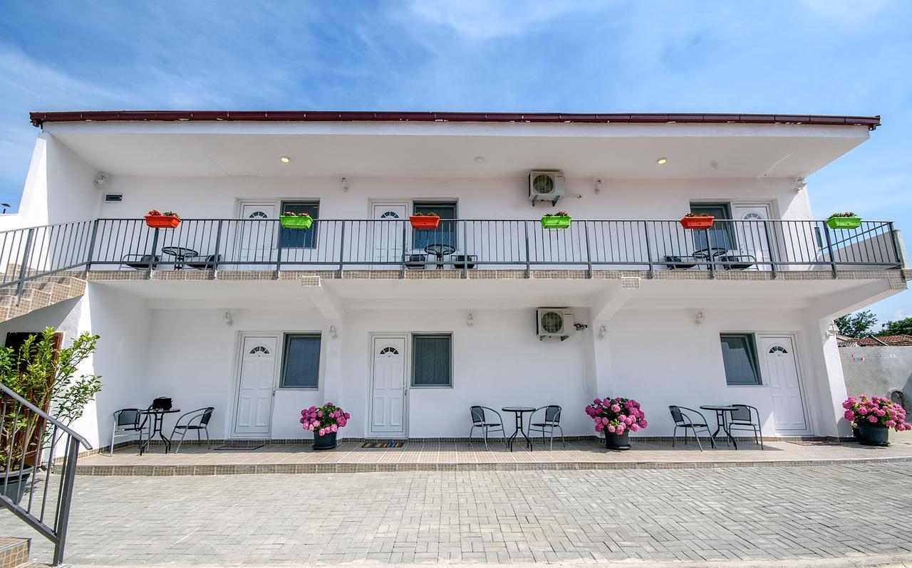Bed&Breakfast Delikates Stojakovo Eksteriør billede