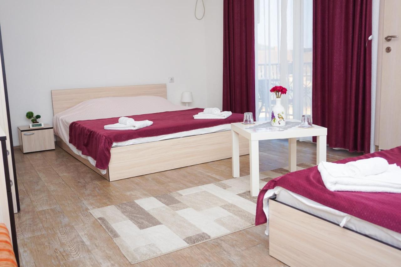 Bed&Breakfast Delikates Stojakovo Eksteriør billede