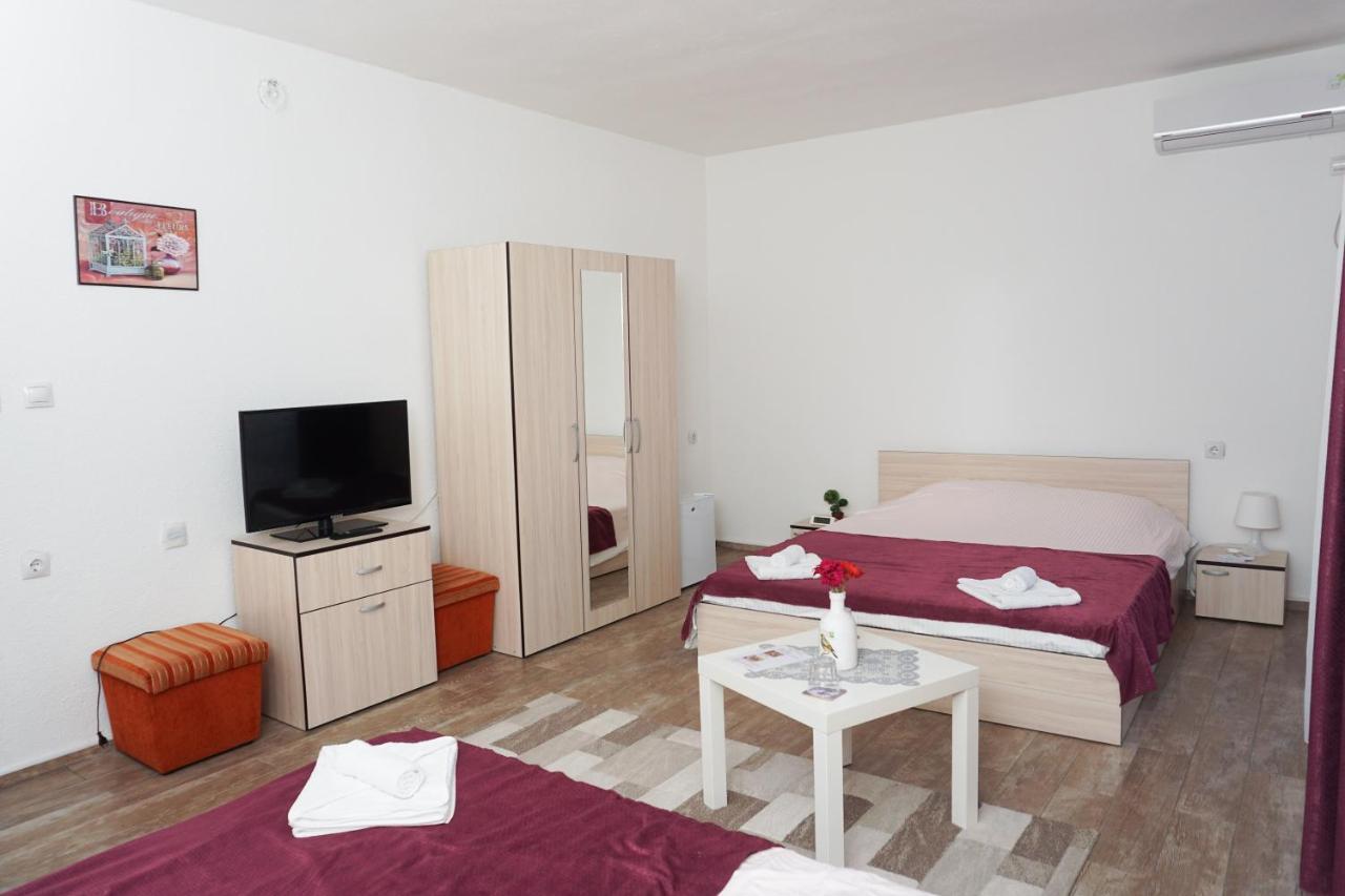 Bed&Breakfast Delikates Stojakovo Eksteriør billede